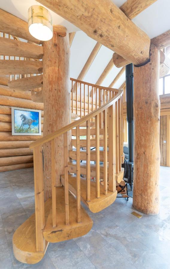 Wild Nurture Eco Luxury Offgrid Log Cabin Форт-Уильям Экстерьер фото