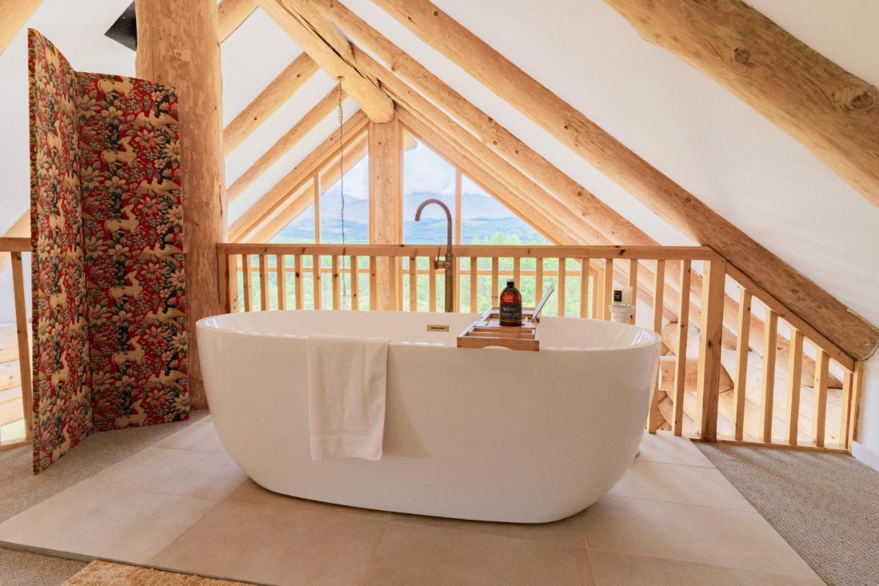 Wild Nurture Eco Luxury Offgrid Log Cabin Форт-Уильям Экстерьер фото